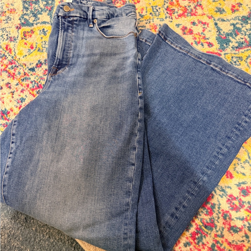 Good American Light Blue Flare Jeans